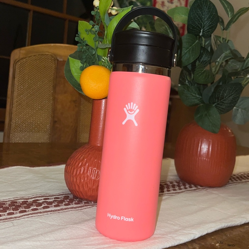 Hydro Flask 20oz like new no damage